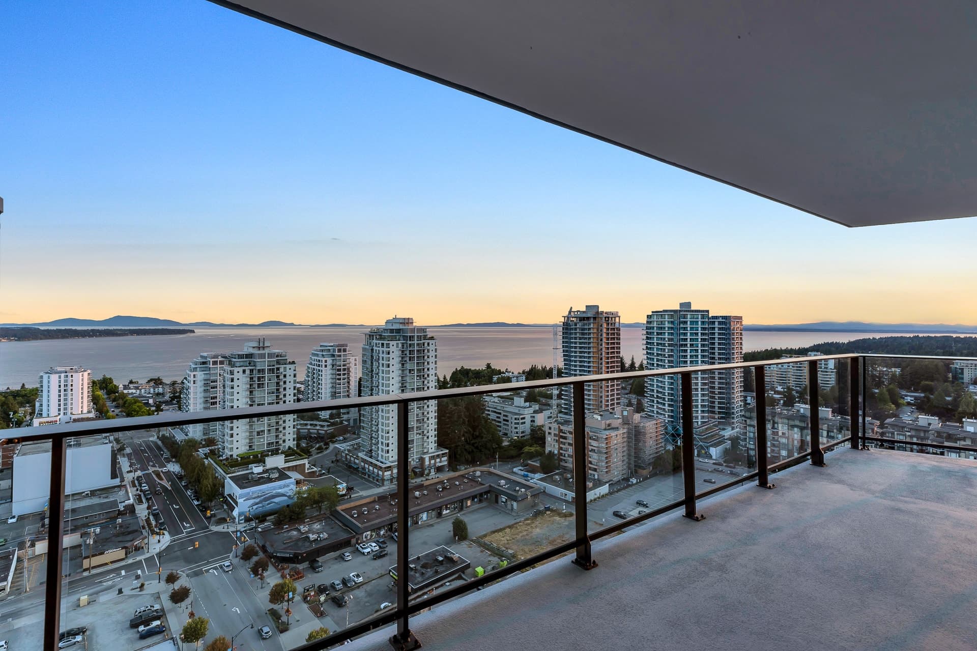 Twilight Balcony Views White Rock - Real Estate Photography